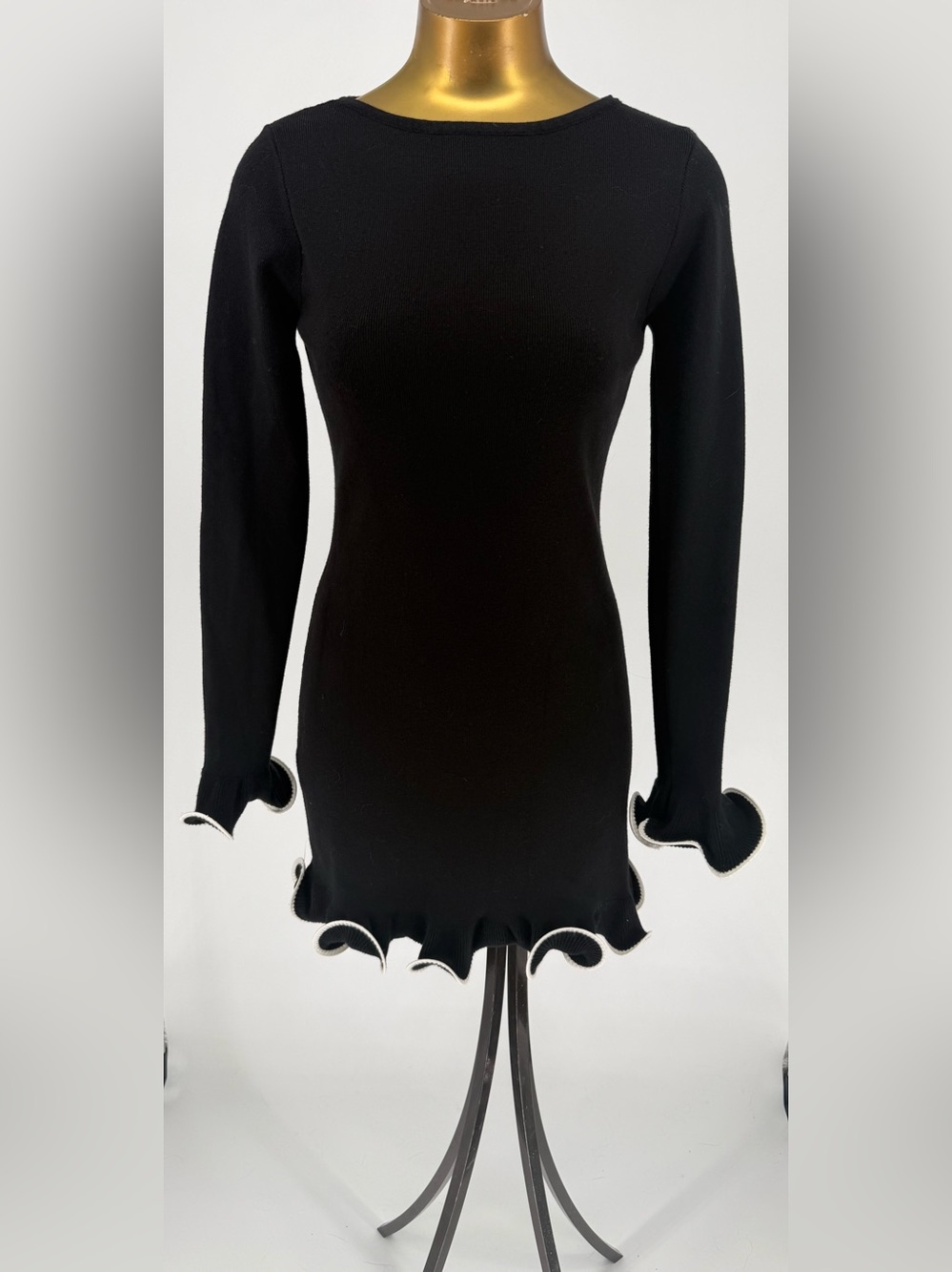 Commense Black Ruffle-Hem Long Sleeve Mini Sweater Dress Size Medium with Ruffle